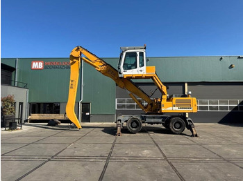 Overslagkraan LIEBHERR A 924