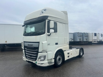 Trekker DAF XF 106 460