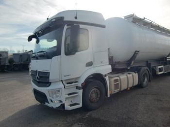 Trekker MERCEDES-BENZ Actros 1840