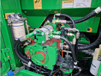 Mobiele graafmachine Hyundai Robex 160W-9A met 6-cilinder Cummins motor: afbeelding 4