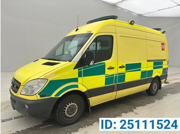 Ambulance MERCEDES-BENZ Sprinter 319