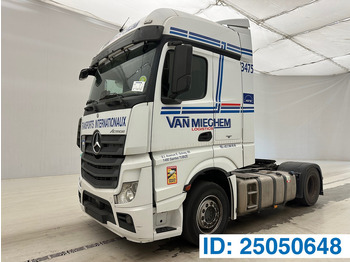 Trekker MERCEDES-BENZ Actros 1842