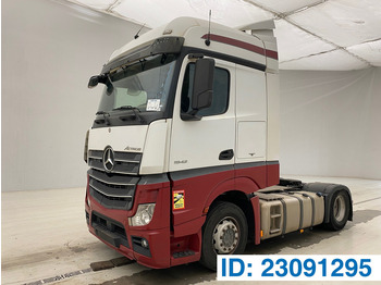 Trekker MERCEDES-BENZ Actros 1942