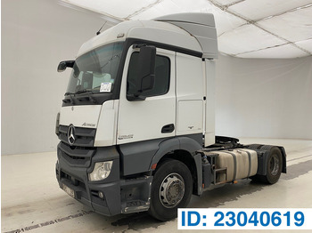 Trekker MERCEDES-BENZ Actros 1943
