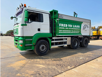 Kipper vrachtwagen MAN TGA 26.440