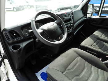 Bedrijfswagen IVECO DAILY 35C17 BOX DELIVERY VAN 6 SEATS CRUISE CONTROL TWIN WHEELS AIR CONDITIONING  170HP: afbeelding 2