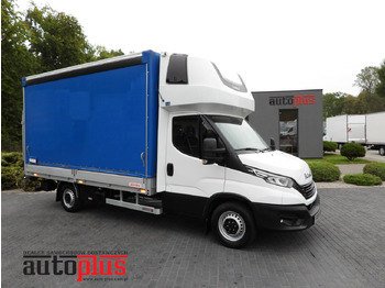 Huifzeil bedrijfswagen IVECO Daily 35s18