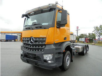 Chassis vrachtwagen MERCEDES-BENZ Arocs