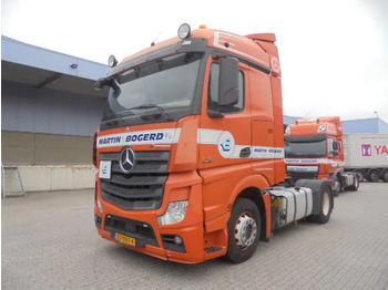 Trekker MERCEDES-BENZ Actros 1842