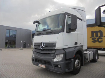 Trekker MERCEDES-BENZ Actros 1943
