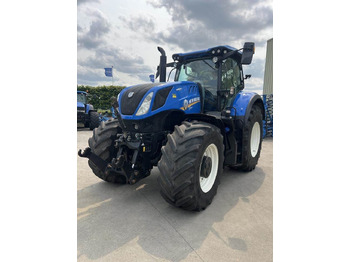 Tractor NEW HOLLAND T7