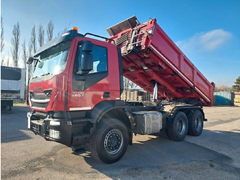 Kipper vrachtwagen IVECO
