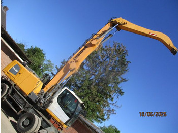 Overslagkraan LIEBHERR LH 30 M