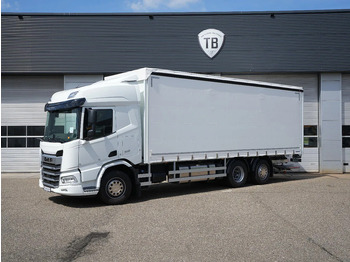 Schuifzeilen vrachtwagen DAF XD 450