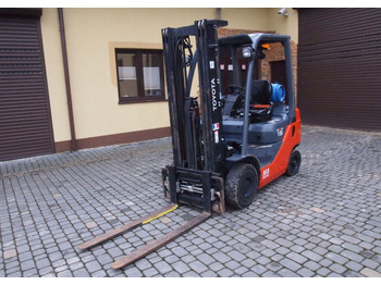 LPG heftruck Wózek widłowy Toyota 8FGF15 2018 TRIPLEX system SAS (blokowanie tylnej osi): afbeelding 2