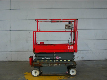 Schaarlift SKYJACK