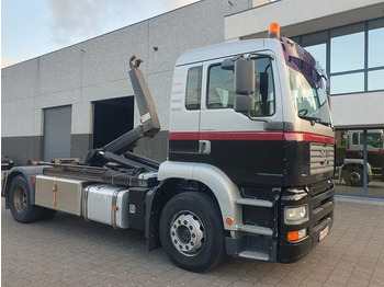 Haakarmsysteem vrachtwagen MAN