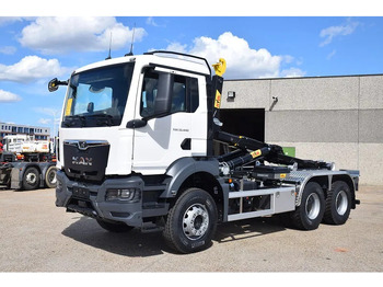 Haakarmsysteem vrachtwagen MAN TGS 33.440