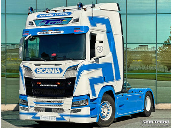 Trekker SCANIA R 450