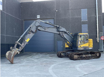 Rupsgraafmachine VOLVO ECR235DL