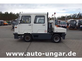 Vliegtuigtrekker Multicar M26 Champion Flugzeugschlepper Doka GSE Airport Push Back Industrieschlepper: afbeelding 3 Vliegtuigtrekker Multicar M26 Champion Flugzeugschlepper Doka GSE Airport Push Back Industrieschlepper: afbeelding 3