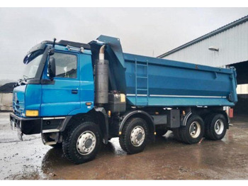 Kipper vrachtwagen TATRA