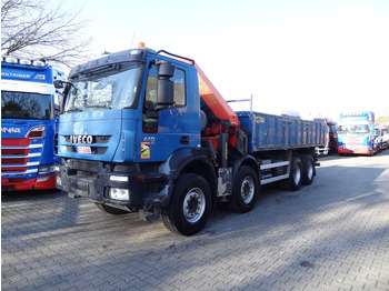 Kraanwagen IVECO Trakker