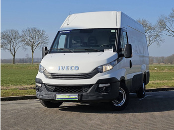 Gesloten bestelwagen IVECO Daily 35s14