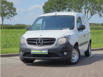 Bestelwagen gesloten laadbak MERCEDES-BENZ Citan 109 CDI