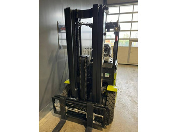 Heftruck Clark EPX25i: afbeelding 4