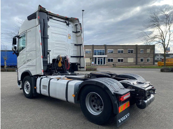 Leasing Volvo FH4-500 / VEB+ / HYDRAULICS / LWDS / I-PARCOOL / FRIDGE / AUTOMATIC / EURO-6 / 2018 Volvo FH4-500 / VEB+ / HYDRAULICS / LWDS / I-PARCOOL / FRIDGE / AUTOMATIC / EURO-6 / 2018: afbeelding 3
