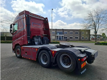 Leasing Volvo FH4-540 / 6X4 / BIG AXLE / HYDRAULICS / VEB+ / DYNAMIC STEERING / NAVI / ACC / LWDS / FULL-AIR / LEATHER / AUTOMATIC / EURO-6 / Volvo FH4-540 / 6X4 / BIG AXLE / HYDRAULICS / VEB+ / DYNAMIC STEERING / NAVI / ACC / LWDS / FULL-AIR / LEATHER / AUTOMATIC / EURO-6 /: afbeelding 3