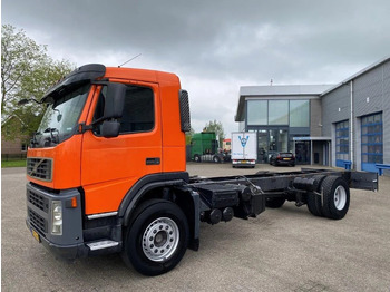 Chassis vrachtwagen VOLVO FM9 260
