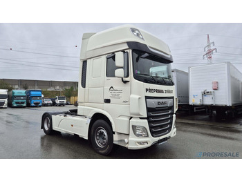 Trekker DAF XF 530
