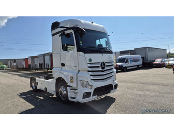 Trekker MERCEDES-BENZ Actros 1845