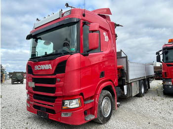 Vrachtwagen met open laadbak SCANIA R 450