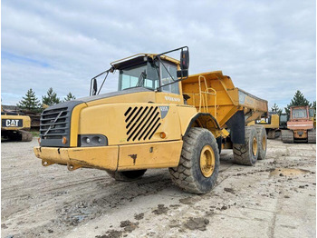 Kiepwagen met knikbesturing VOLVO A35D