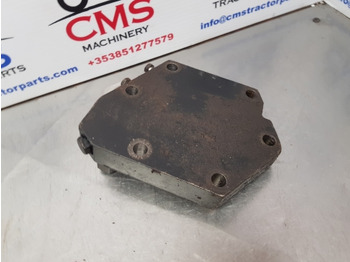 Frame/ Chassis Case 5140, 5130, 5120, 5150 Hitch Cylinder Cap A186838: afbeelding 4