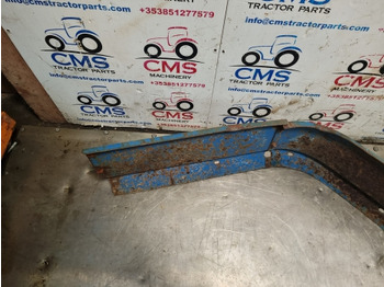 Spatbord Ford 7840, 6640, 40 Series, Cab Mudguard Pair 82003106, 82003105: afbeelding 5