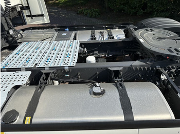 Trekker Volvo Volvo FH 500 4x2 ACC I-PARK COOL NEW MODEL FH 500 4x2: afbeelding 5 Trekker Volvo Volvo FH 500 4x2 ACC I-PARK COOL NEW MODEL FH 500 4x2: afbeelding 5