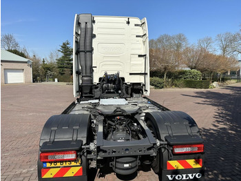 Trekker Volvo Volvo FH 500 4x2 ACC I-PARK COOL NEW MODEL FH 500 4x2: afbeelding 4 Trekker Volvo Volvo FH 500 4x2 ACC I-PARK COOL NEW MODEL FH 500 4x2: afbeelding 4