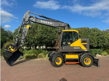 Mobiele graafmachine VOLVO EWR170E
