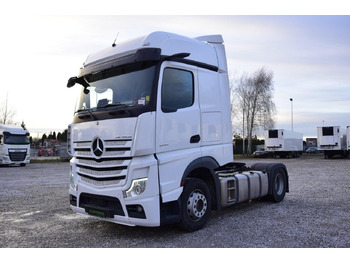Trekker MERCEDES-BENZ Actros 1845