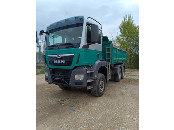 Kipper vrachtwagen MAN TGS 26.500