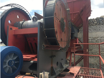 Nieuw Kaakbreker Kinglink PE600x900 New Jaw Crusher Made In China: afbeelding 2 Nieuw Kaakbreker Kinglink PE600x900 New Jaw Crusher Made In China: afbeelding 2