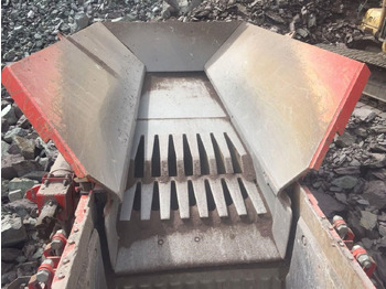 Mobiele breker Sandvik QJ341 Mobile Crushing Plant: afbeelding 3