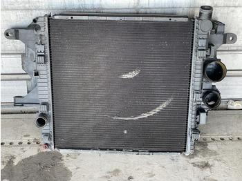 Radiateur voor Vrachtwagen BEHR FOR MERCEDES VARIO - A 668 500 03 00: afbeelding 2