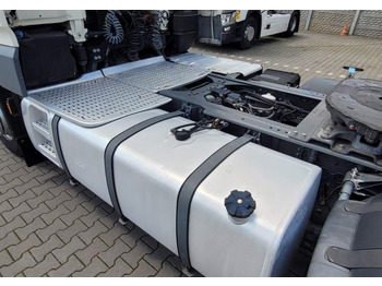 Trekker DAF XF510 SPACE CAB / SPROWADZONY / MANUAL / RETARDER: afbeelding 3