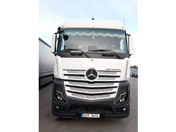 Trekker Mercedes-Benz Actros 1848 4x2 BigSpace PTO compressor: afbeelding 3