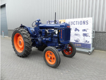 Tractor Fordson 27N: afbeelding 3 Tractor Fordson 27N: afbeelding 3